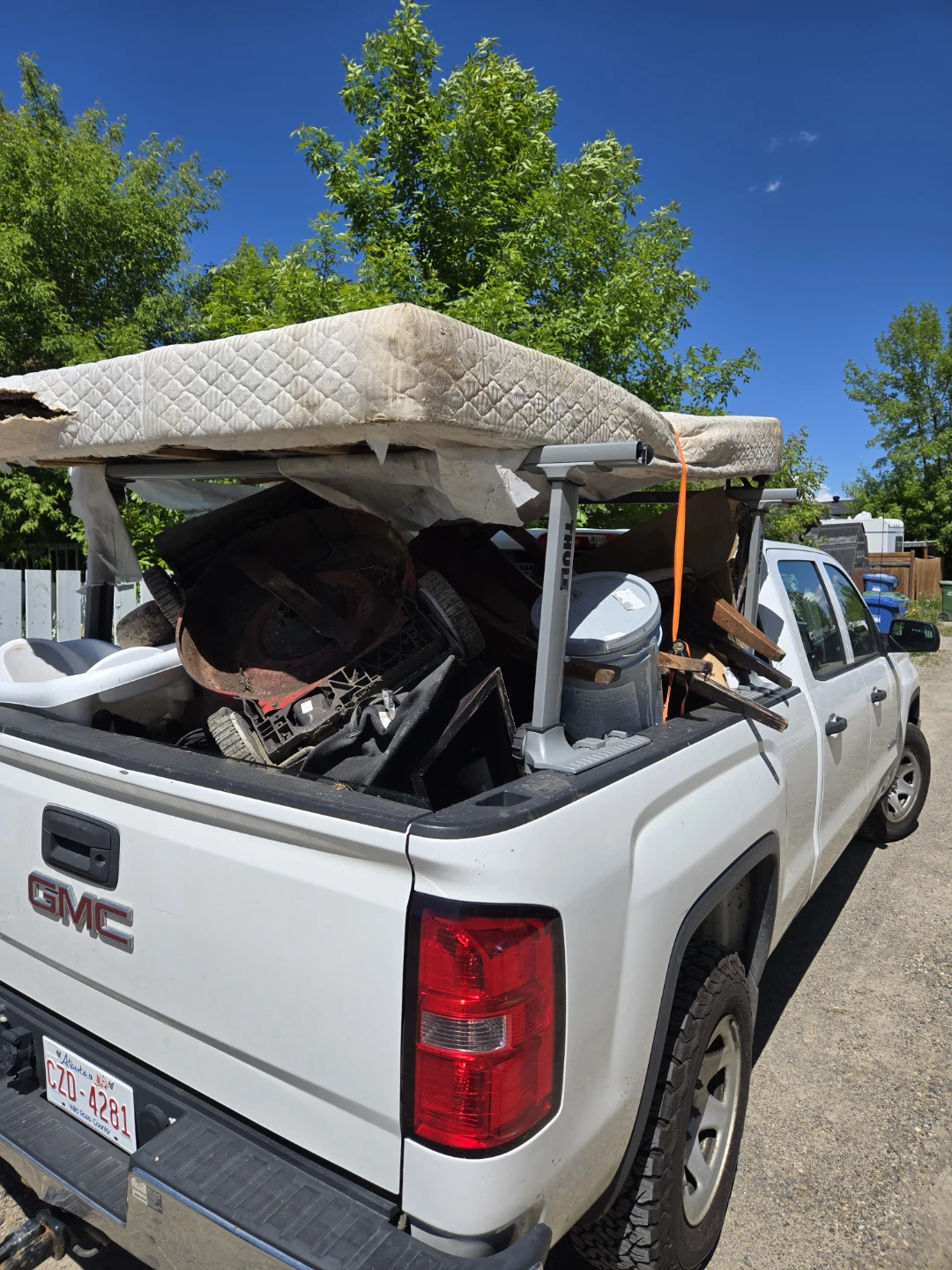 Junk Removal and delivery