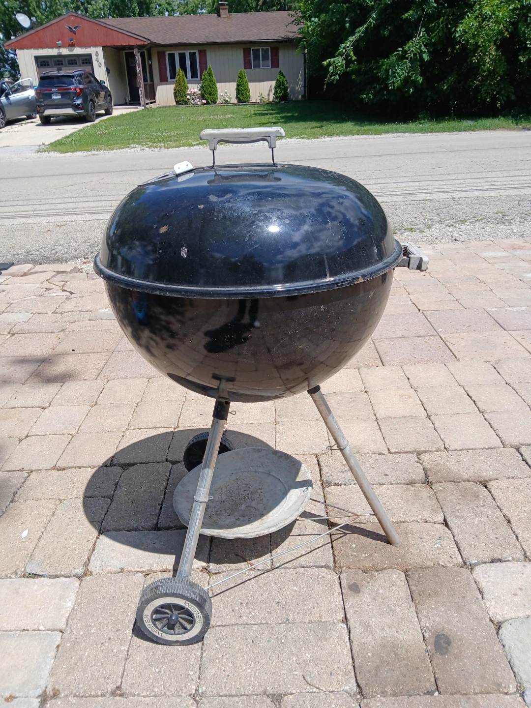 Black Weber Kettle Grill - photo 4