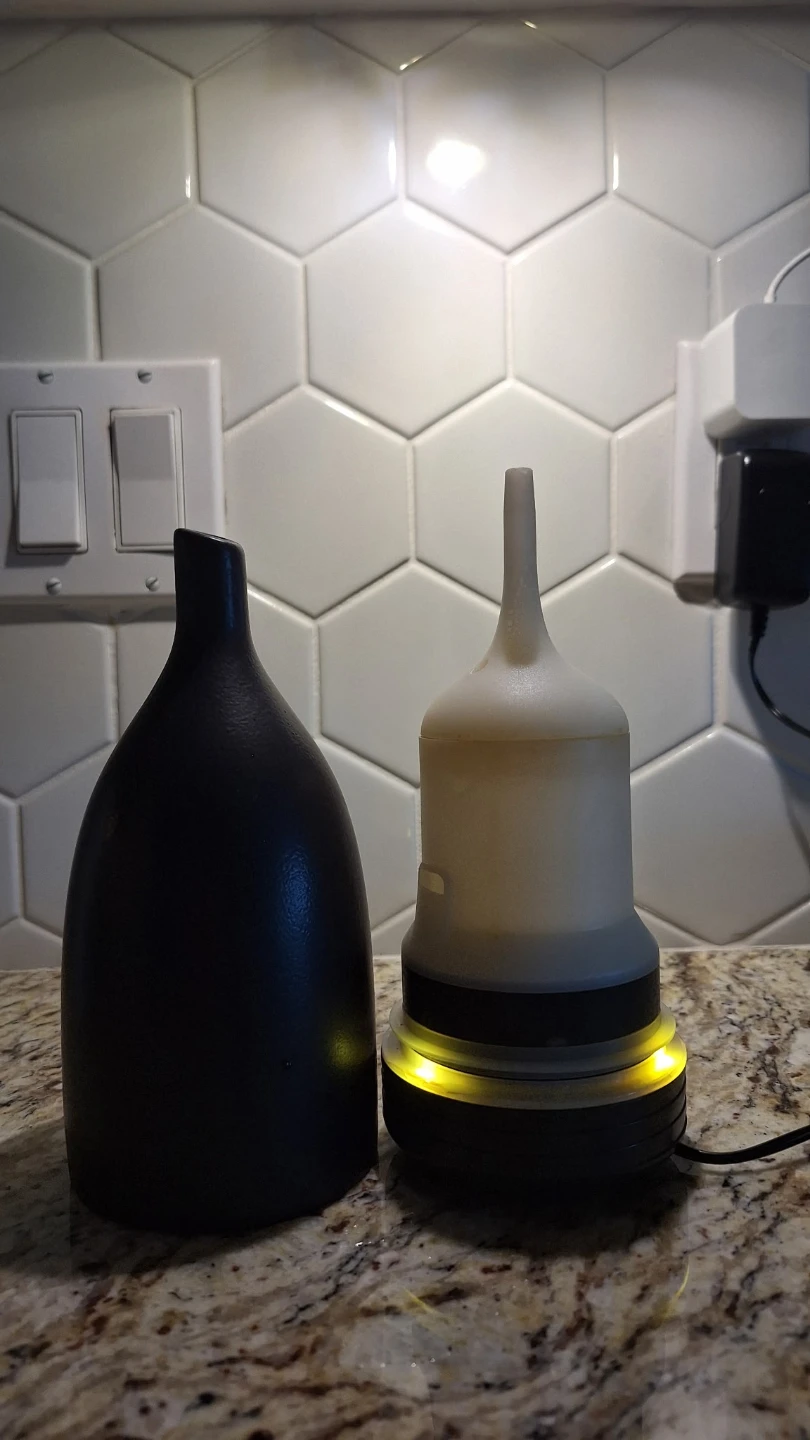 Saje Black Ceramic Essential Oil Diffuser - photo 2