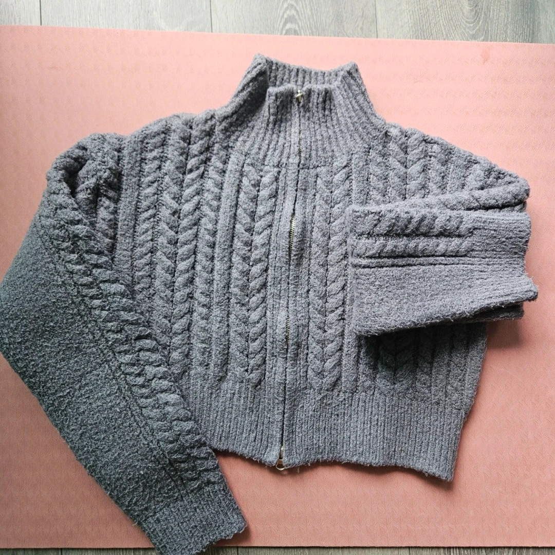 Purple Cable Knit V-Neck Sweater - photo 2