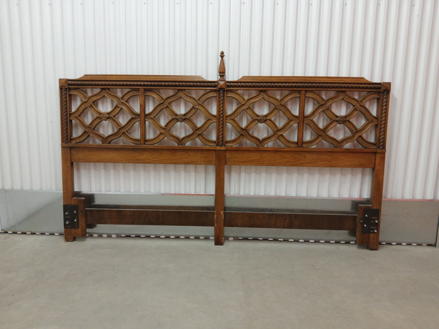 Vintage Wooden Headboard king size - photo 2