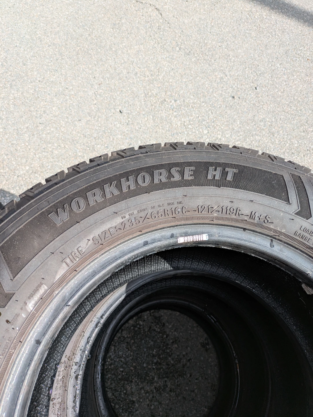 Goodyear Workhorse 235/65R16 ( 50-60% tread ) - photo 3
