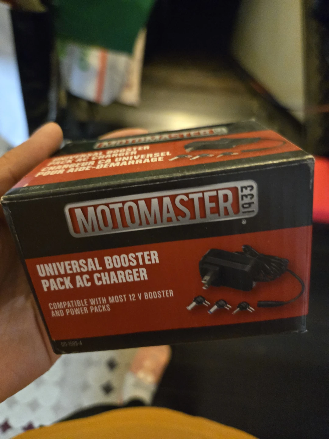 Motomaster Universal Booster Pack AC Charger