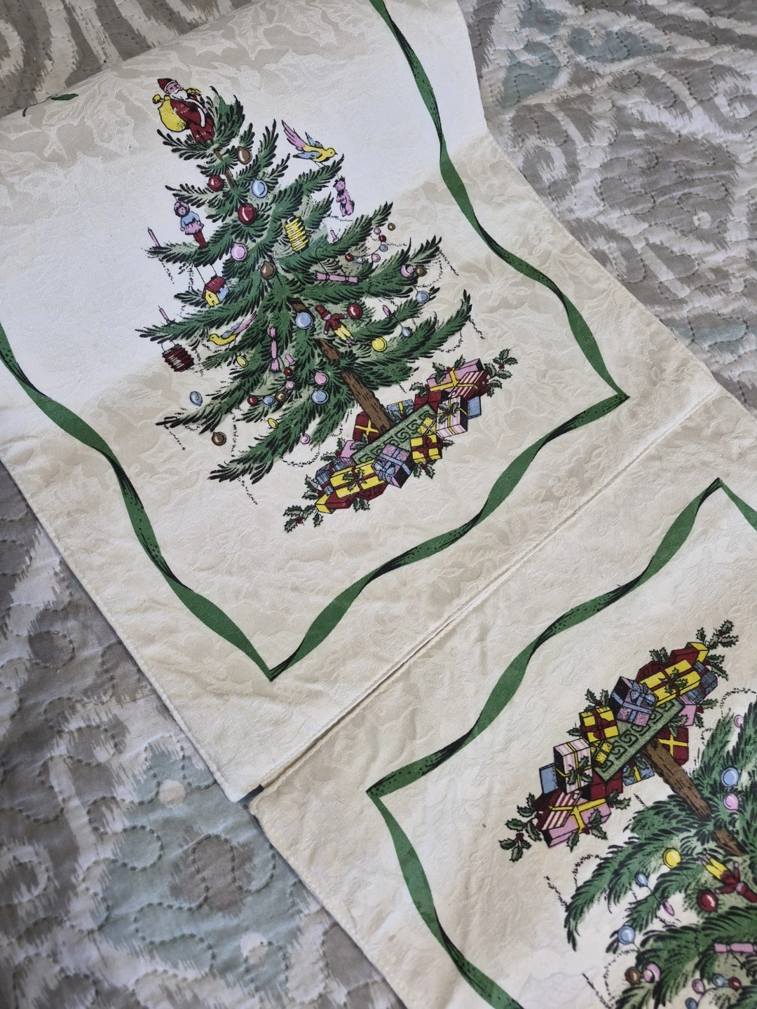 Beautiful 70" x 14" Holiday Christmas Runner - photo 3