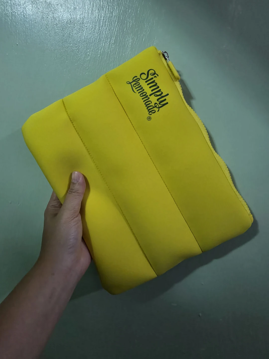 Simply Lemonade Pouch Bag ⚽️