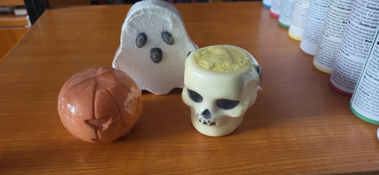 Halloween Themed Bath Bombs