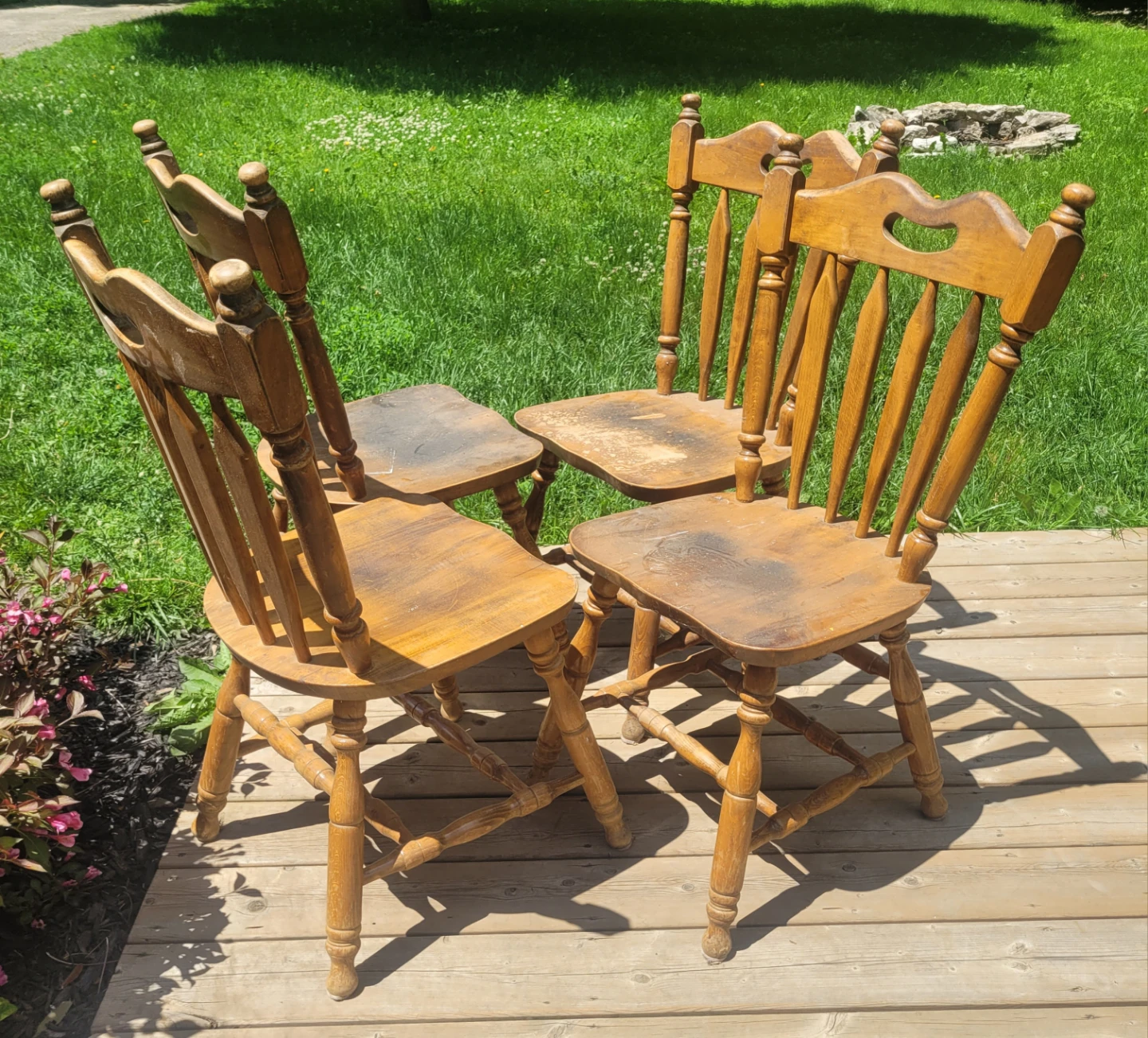 Set of 4 Vintage Solid Wood Spindle-Back Dining Chairs - photo 3