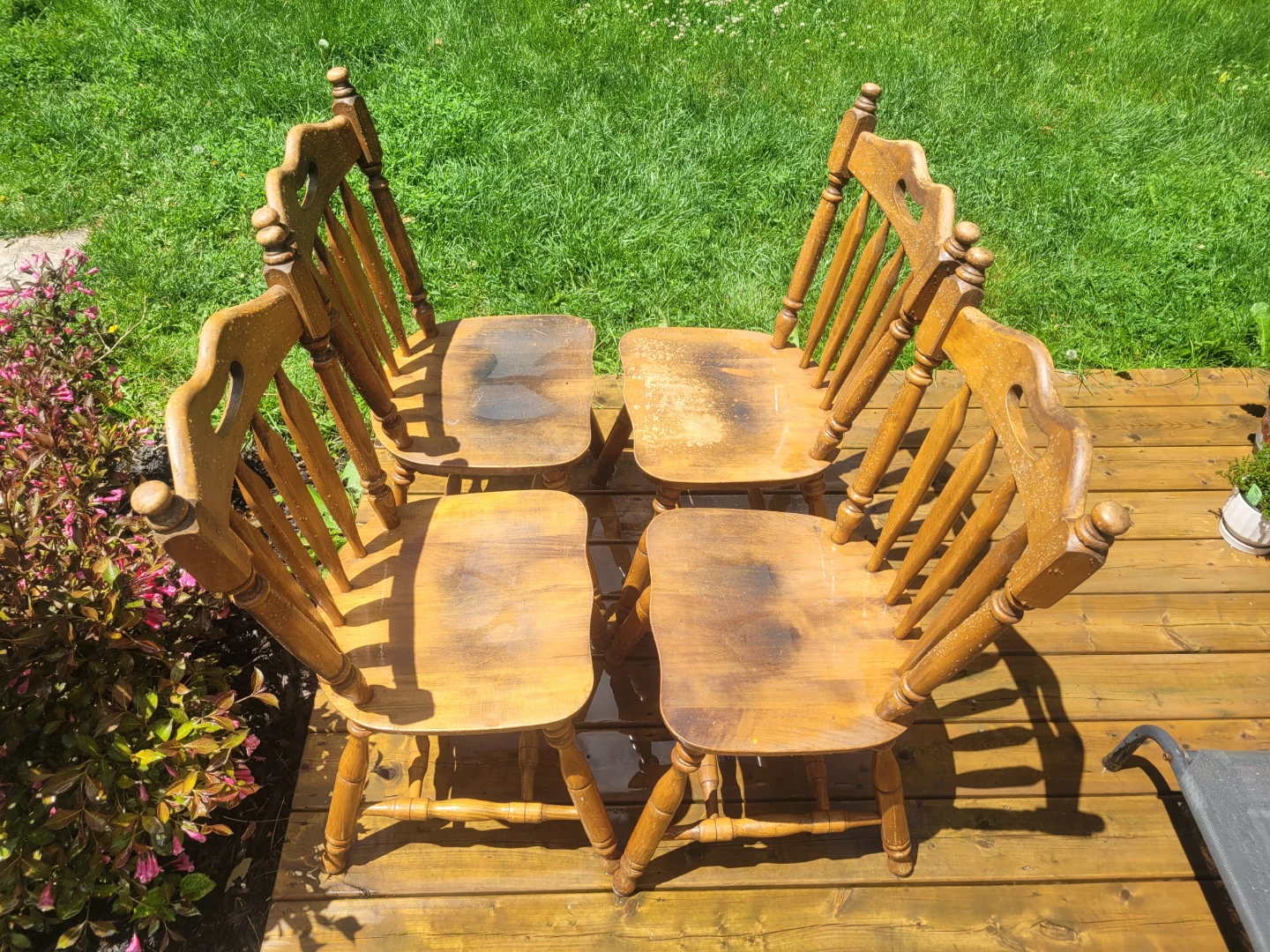 Set of 4 Vintage Solid Wood Spindle-Back Dining Chairs - photo 4