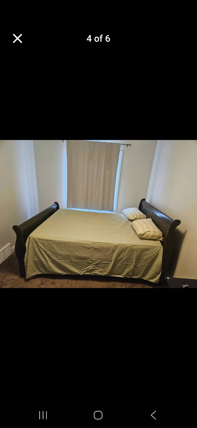 Roomate