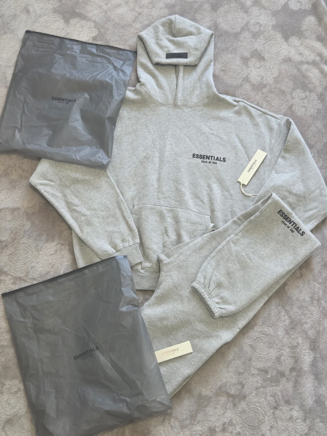ESSENTIALS HOODIE DARK OATMEAL SIZE SMALL