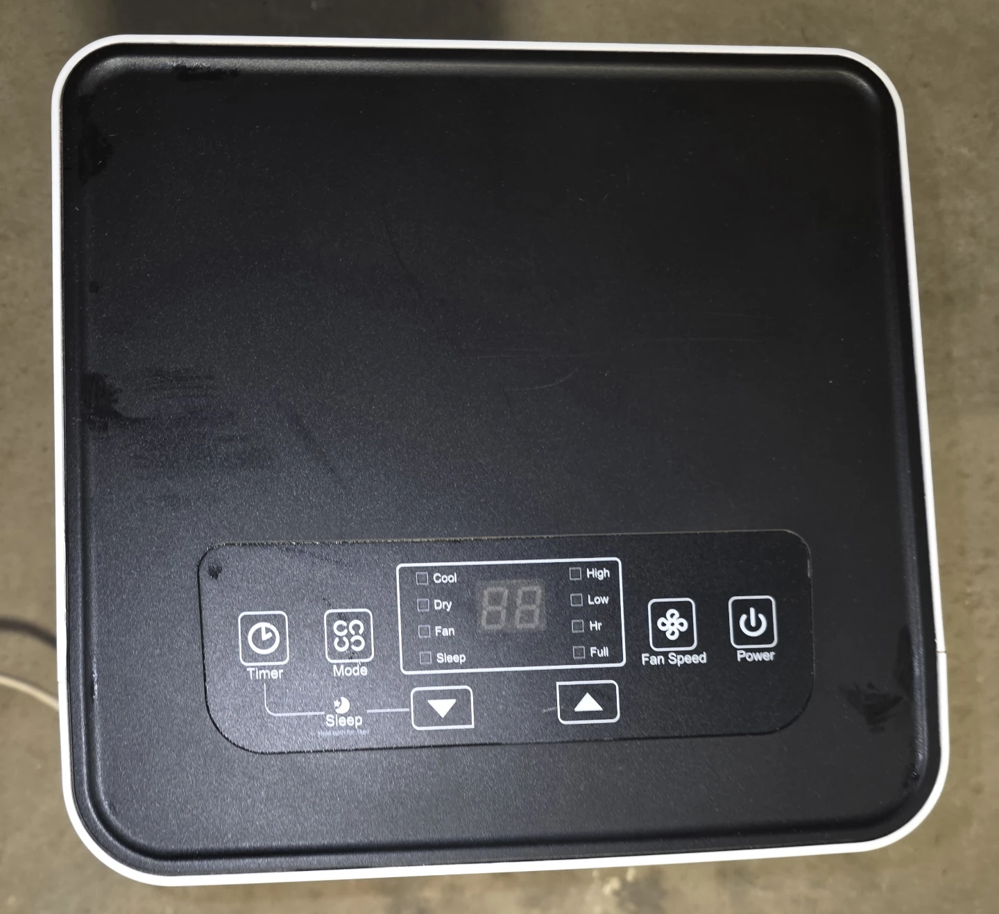 Insignia Portable Air Conditioner 8,000 BTU with remote - photo 2