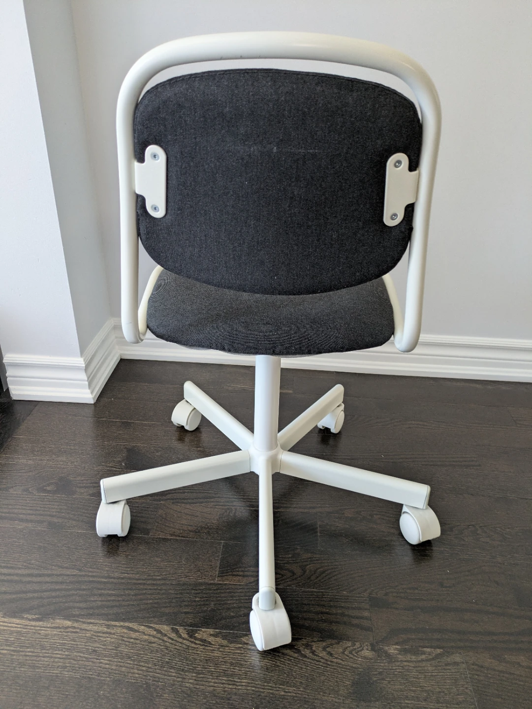 Children's Desk and Chair Set - photo 3