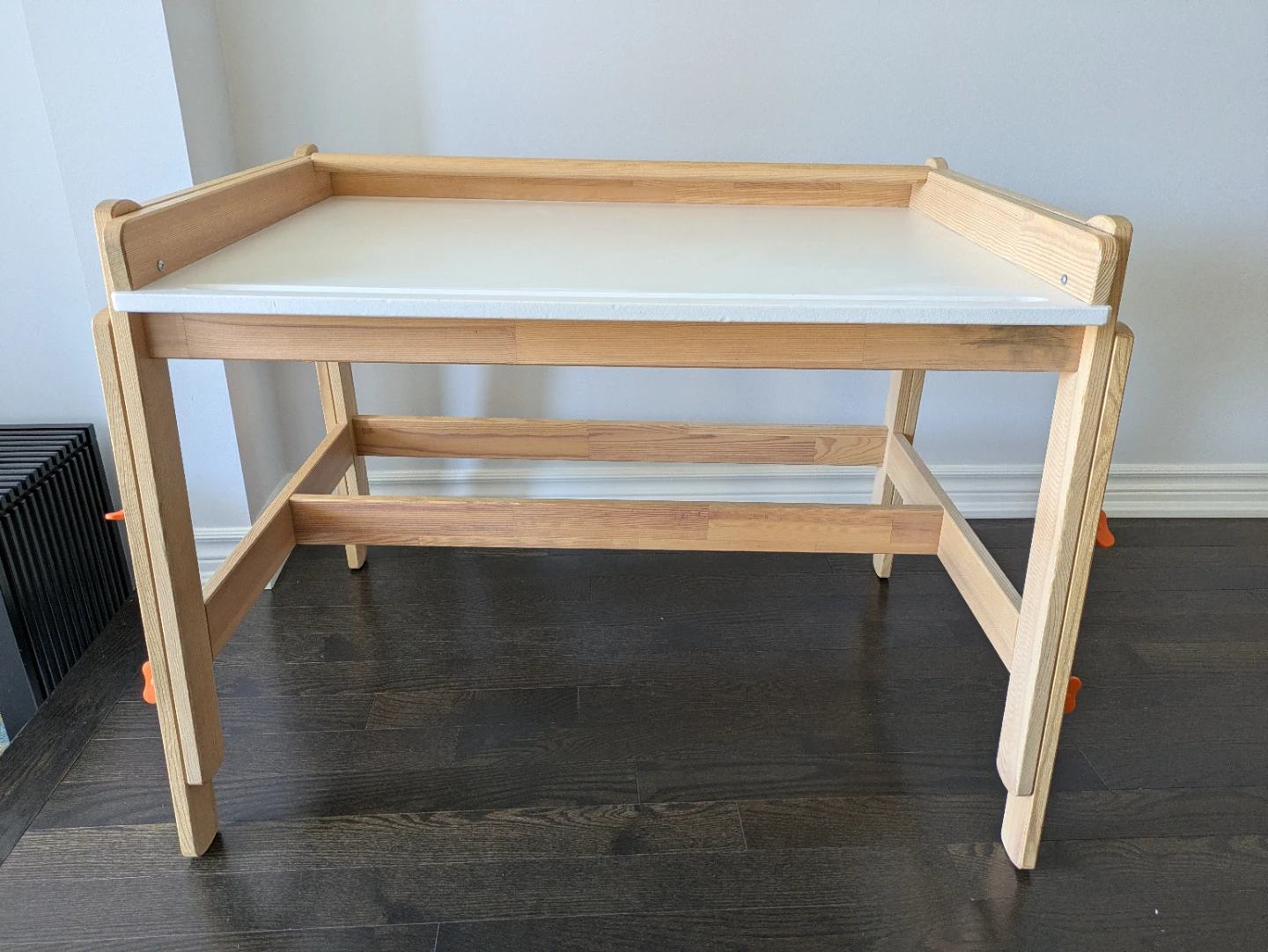 Children's Desk and Chair Set - photo 4