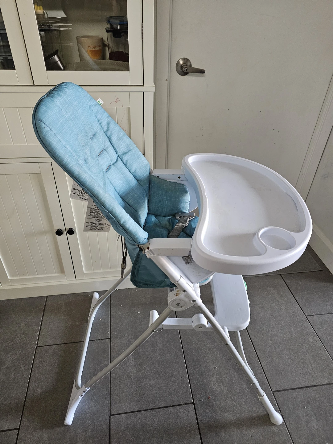 Blue High Chair with removable Tray & washable seat - photo 2