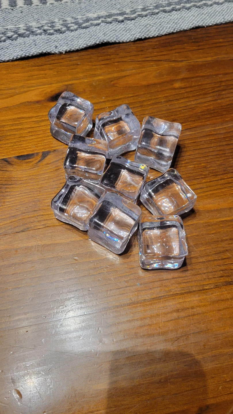 Acrylic Ice Cubes - Black and Clear - photo 3