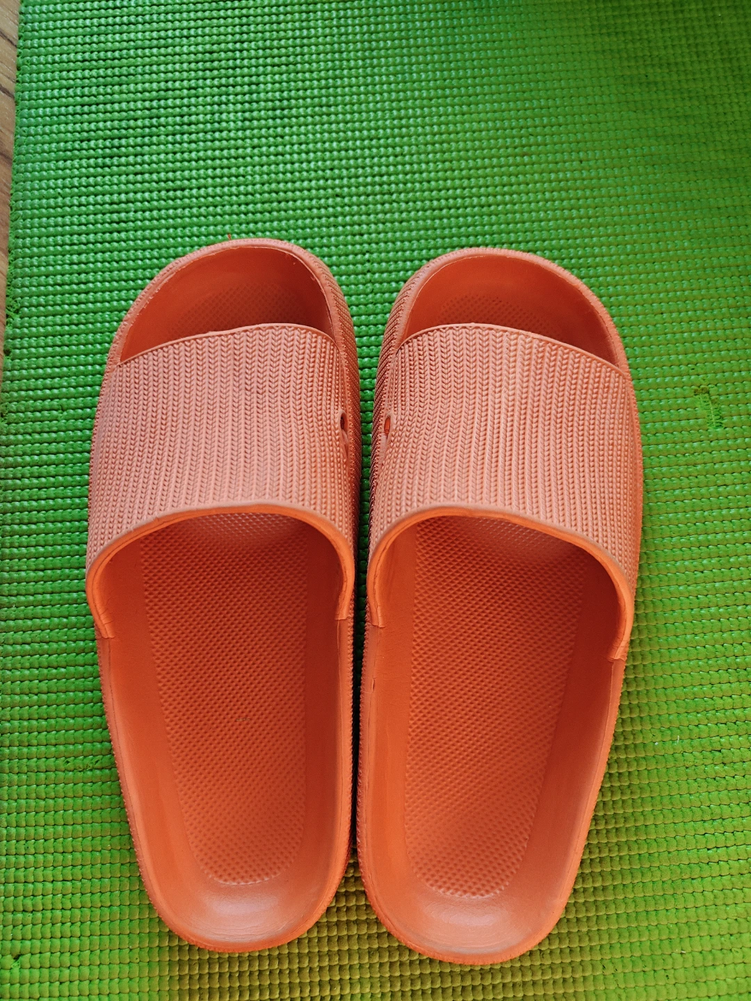 Orange Slides - Size 7/8 - photo 3
