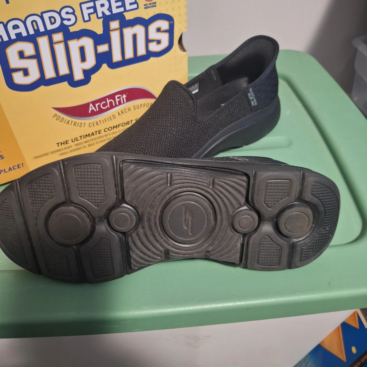 Skechers Hands Free Slip-ins Arch Fit Shoes - photo 3