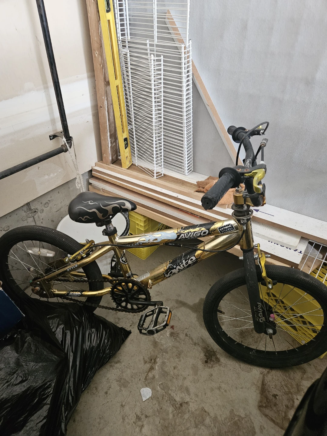 Gold Avigo BMX Bike
