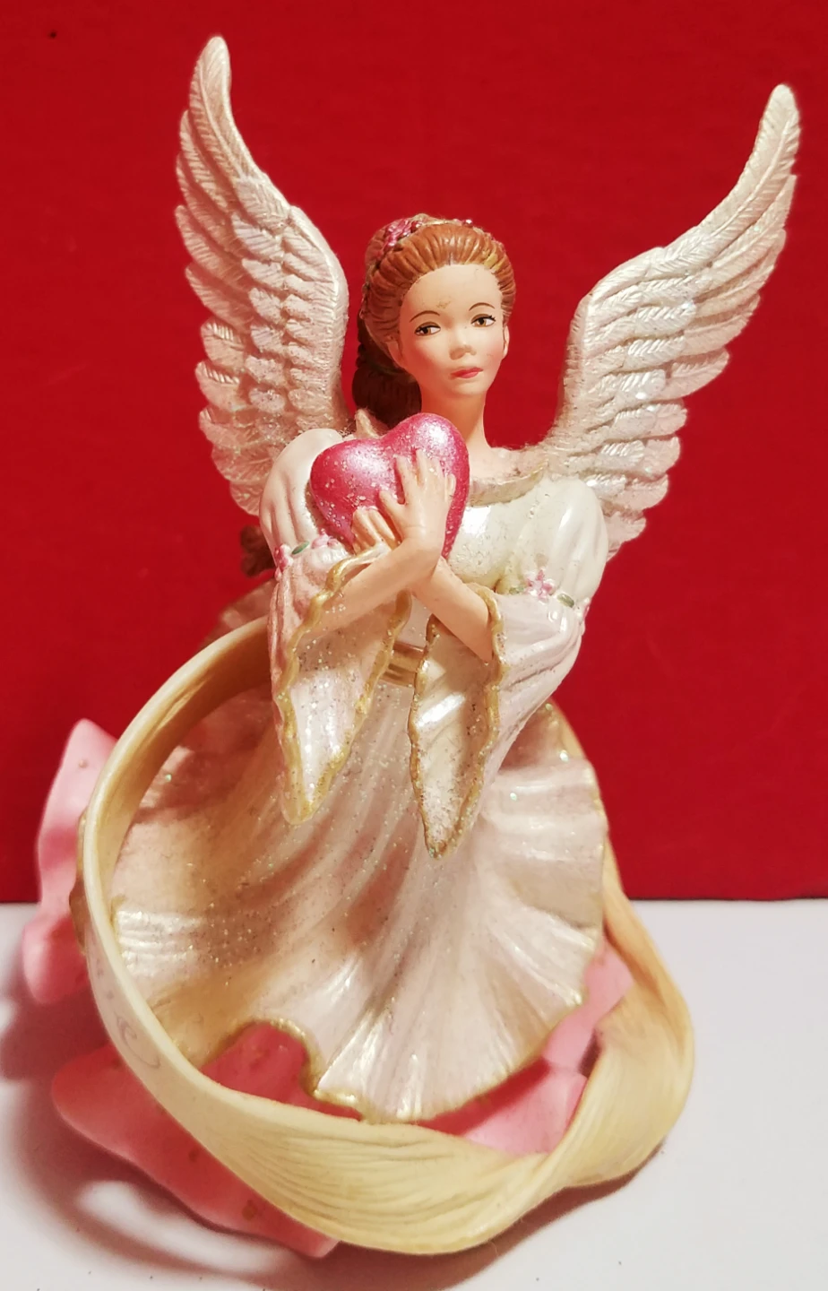 😇Angel Figurine 5 inches tall😇