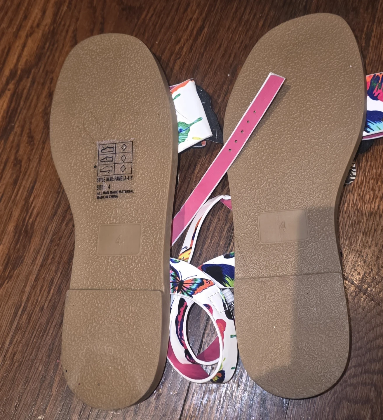 YO SO Girls Butterfly Sandals Size 4 - photo 2