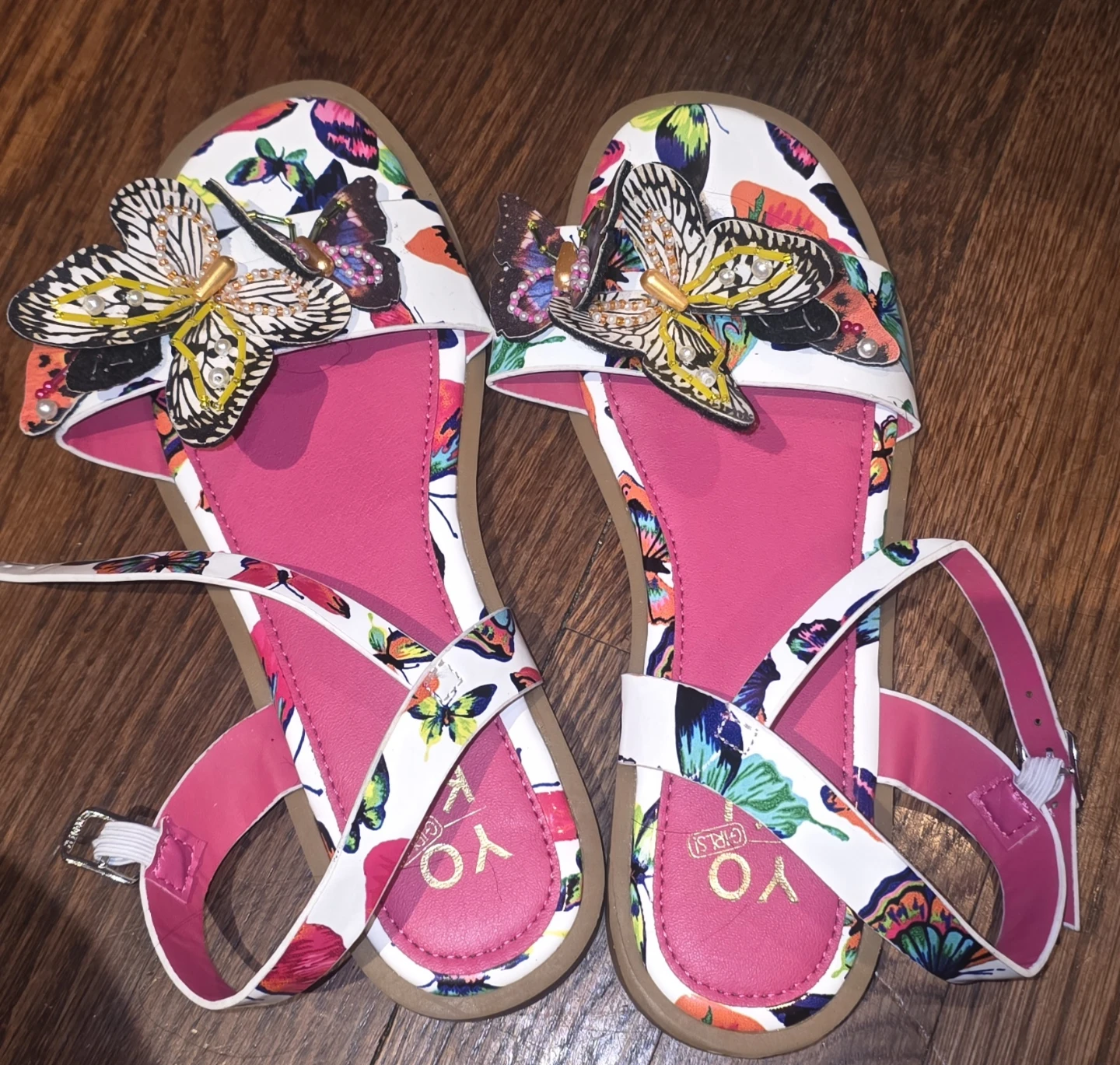 YO SO Girls Butterfly Sandals Size 4 - photo 3