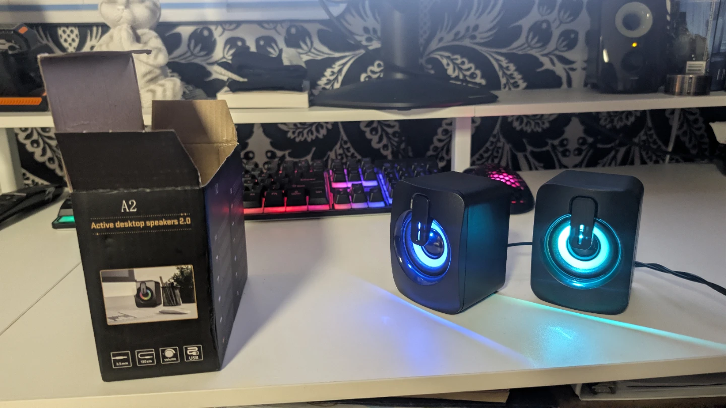 A2 Active Desktop Speakers 2.0 - photo 2