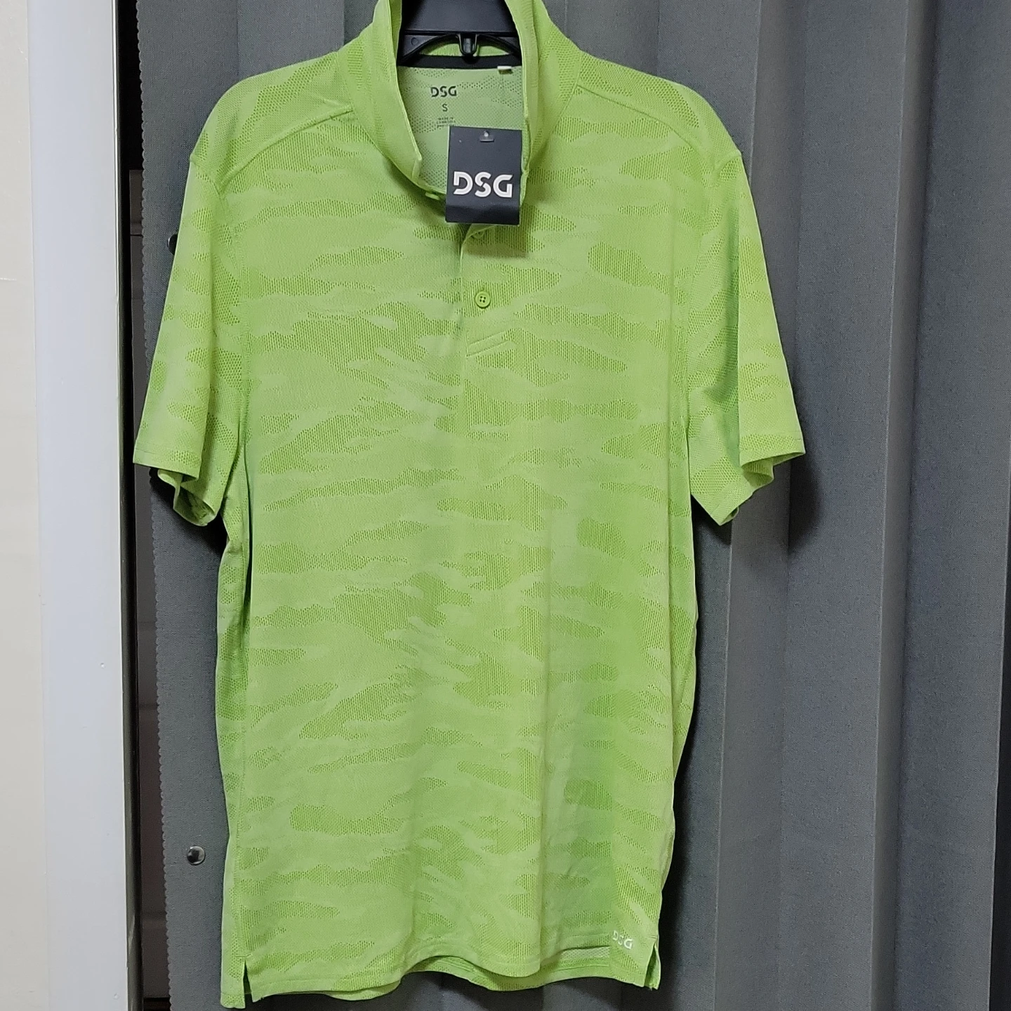 DSG Men's Golf Polo Shirt - Lime Green Camo - Size S