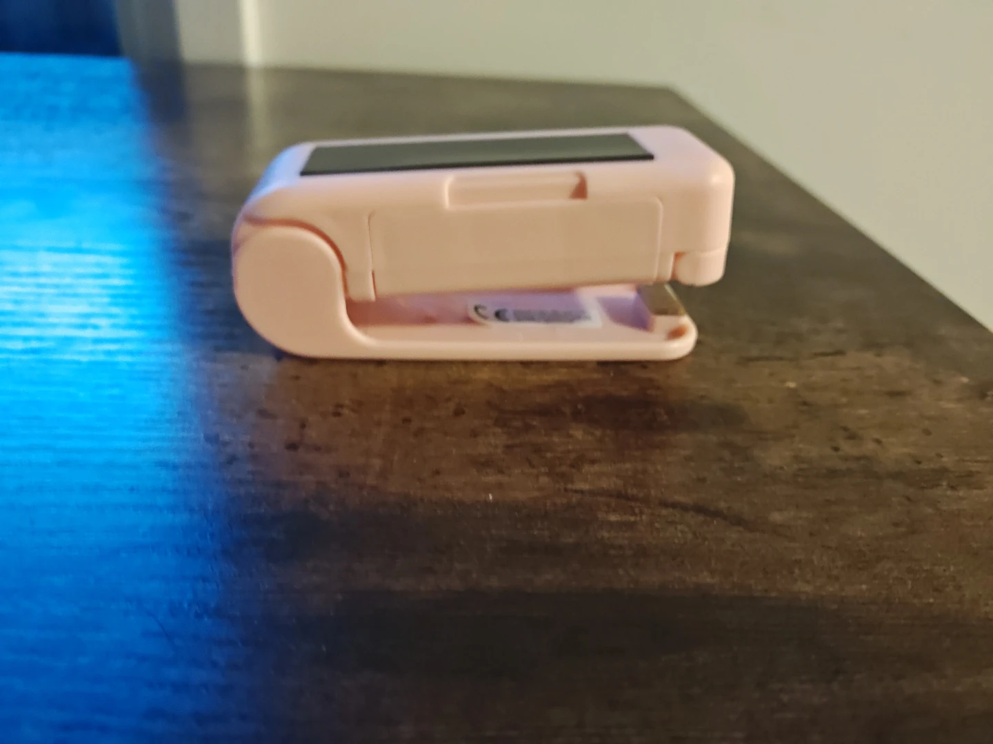 Pink Mini Sealing Machine - photo 2