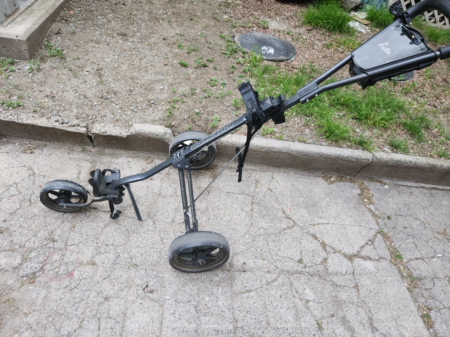 The Legend Butter 3-Wheel Golf Push Cart