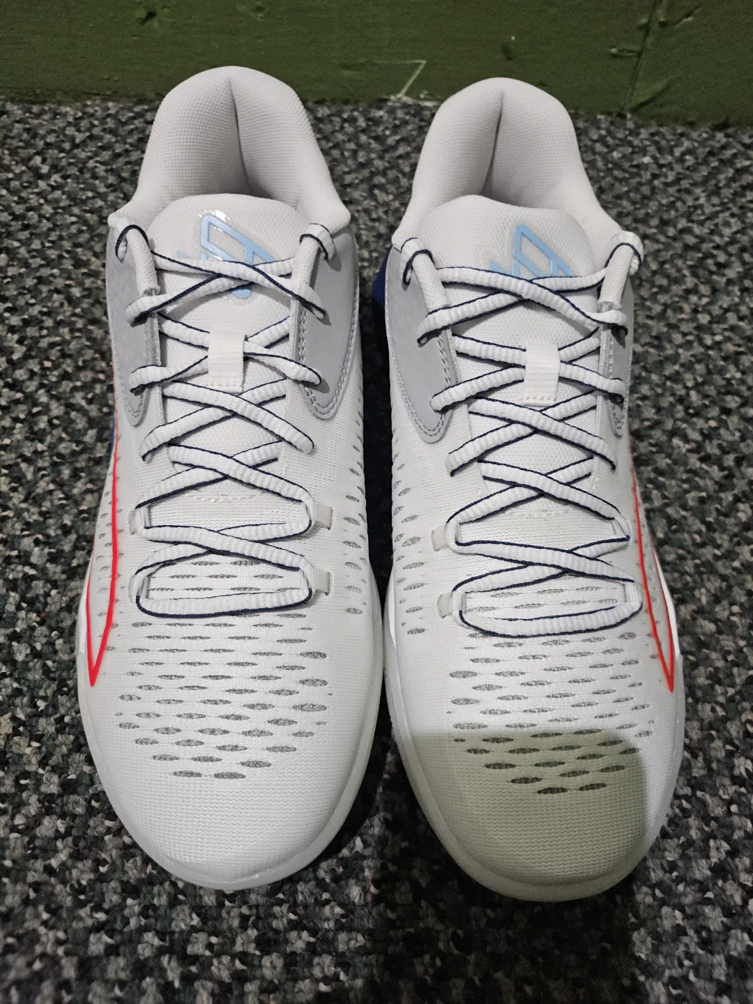 Puma Basketball Shoes - photo 2