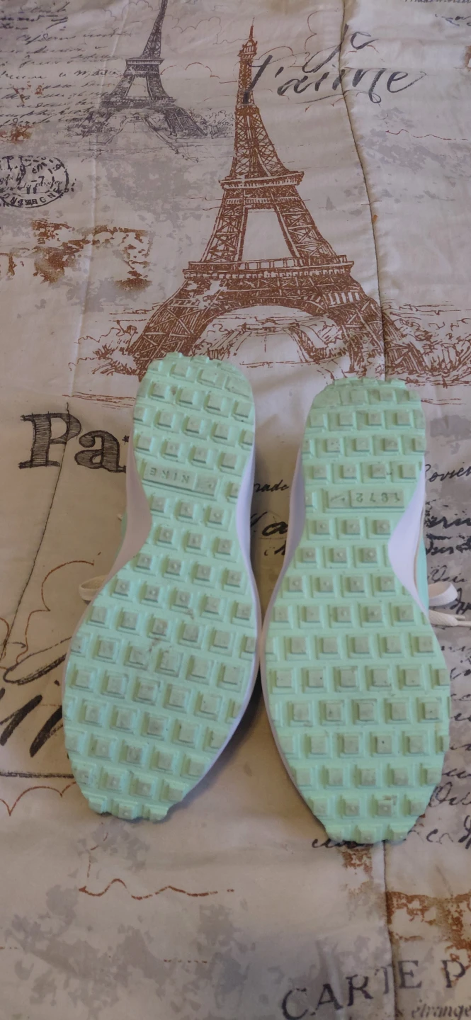 Nike Women's White & Mint Running Shoes - photo 4
