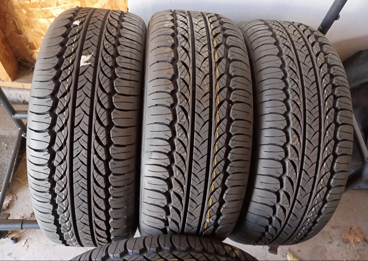 New 15 inch Kumho tires w rims wheels 4x100 - photo 2