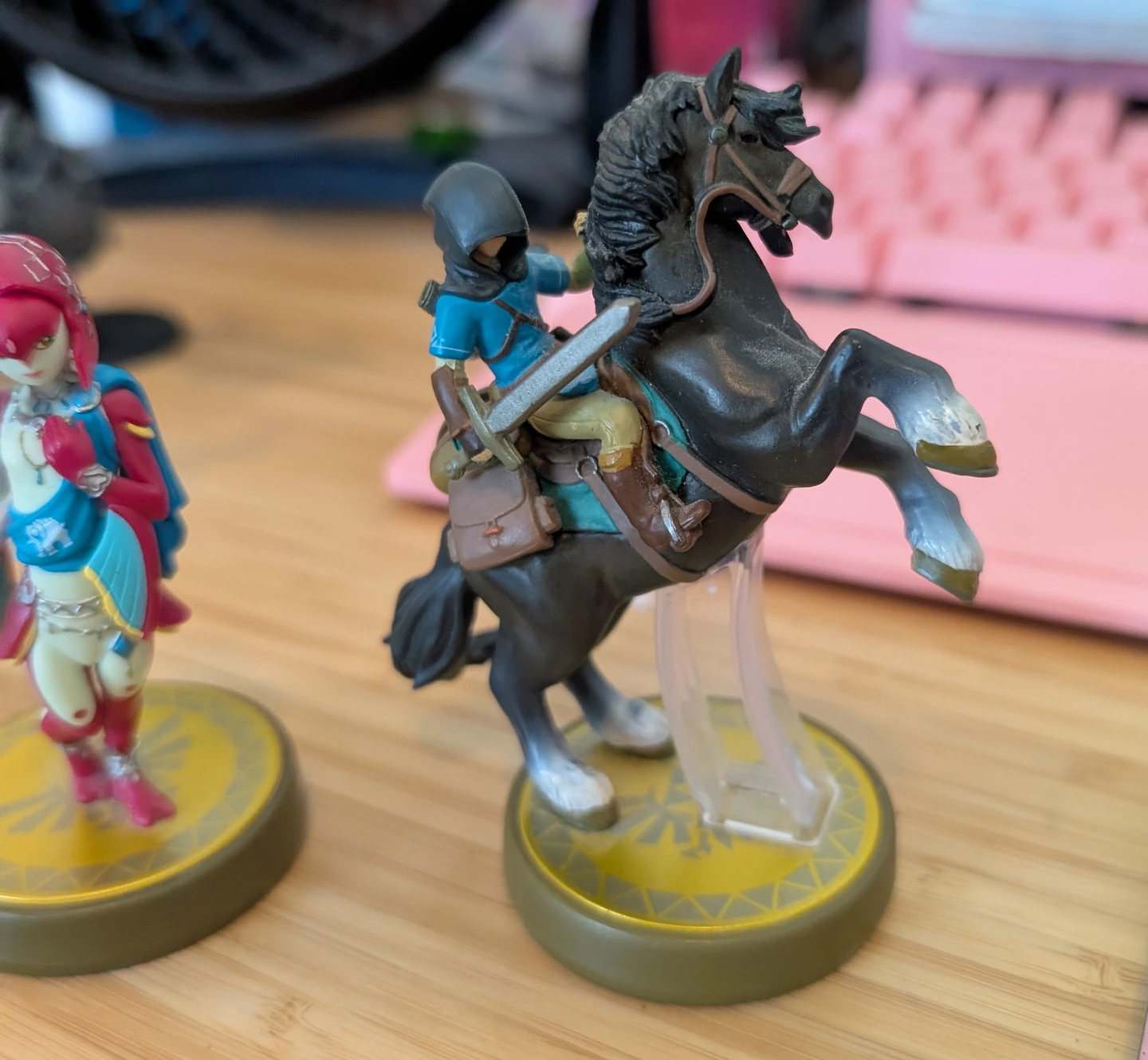 Nintendo Amiibo Figures - Link, Mipha, and Kirby - photo 2