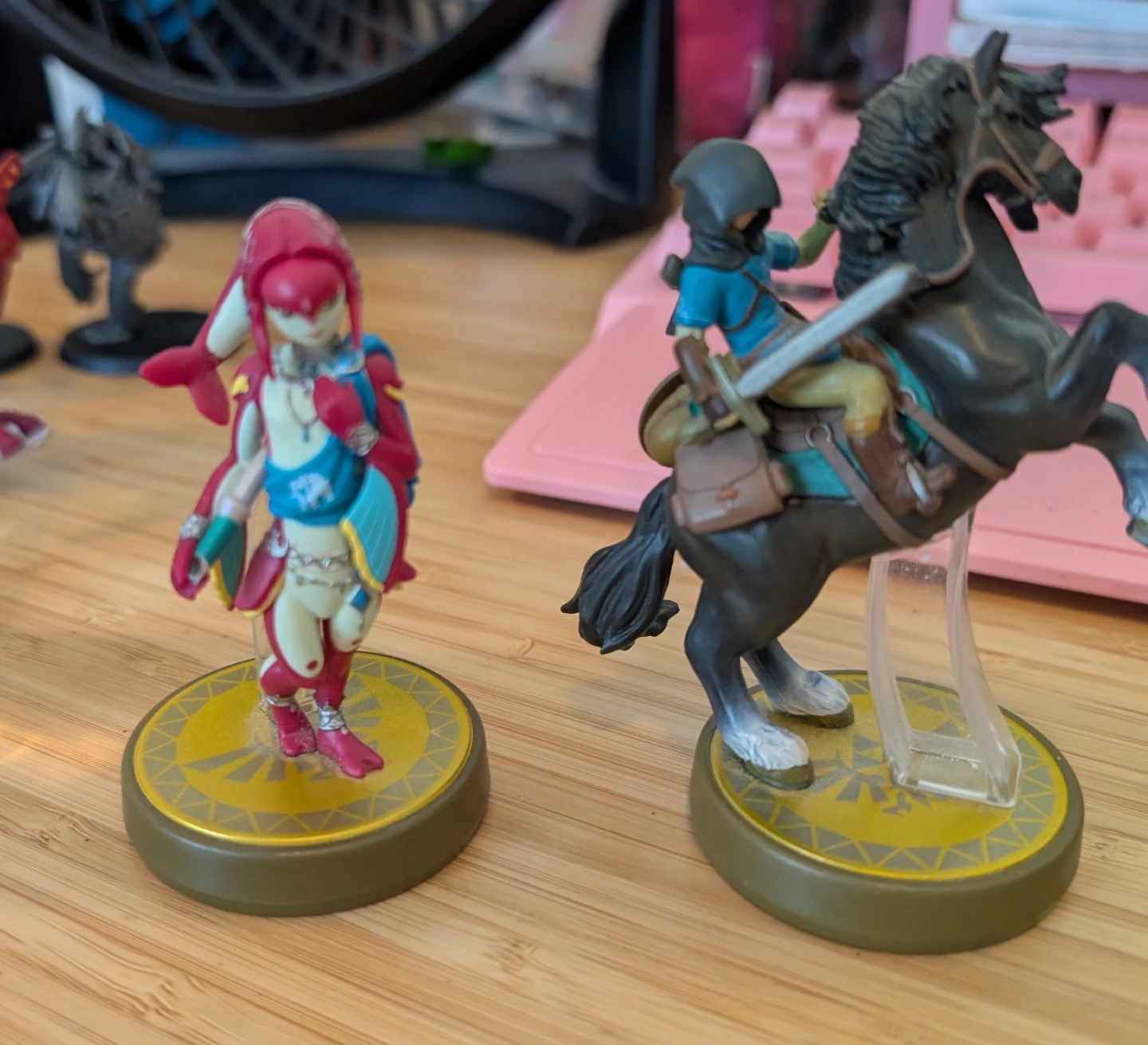 Nintendo Amiibo Figures - Link, Mipha, and Kirby - photo 3