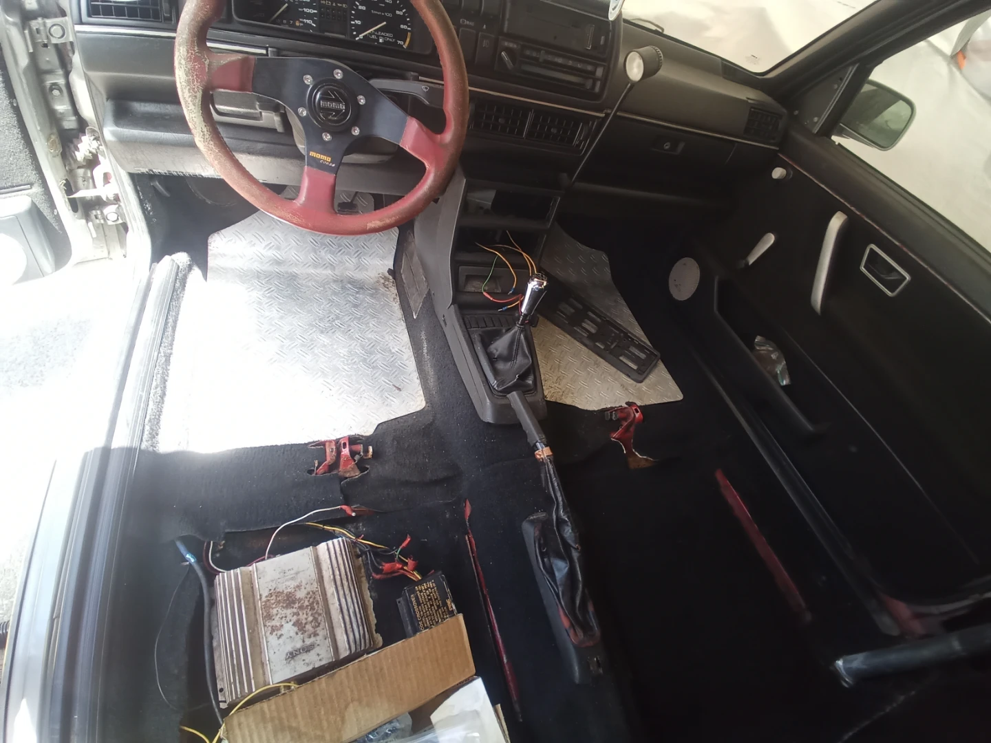 Volkswagen Golf Roll Cage and Fire Extinguisher - photo 2