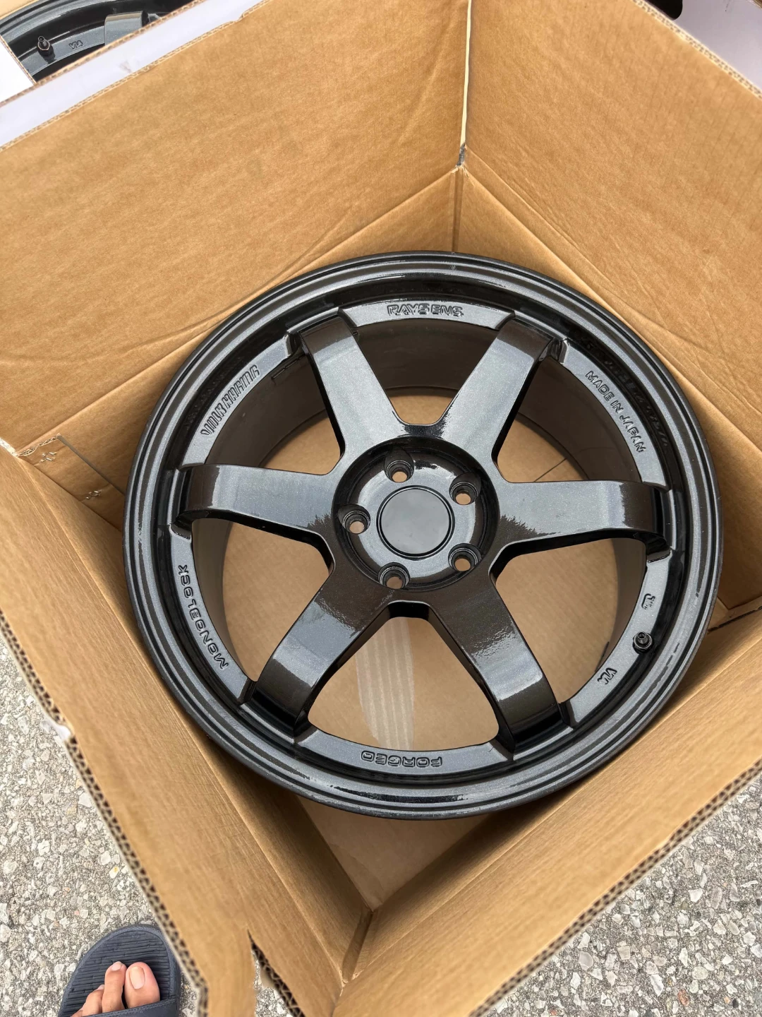 FOR SALE: 18" TE37 Replica Wheels - photo 2