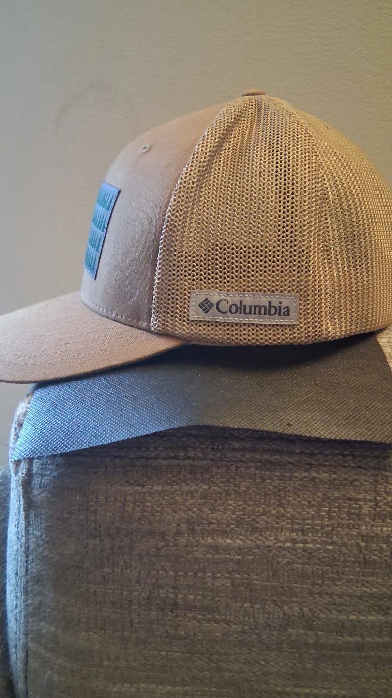 Columbia Trucker Hat with American Flag Tree Patch Size S/M - photo 2