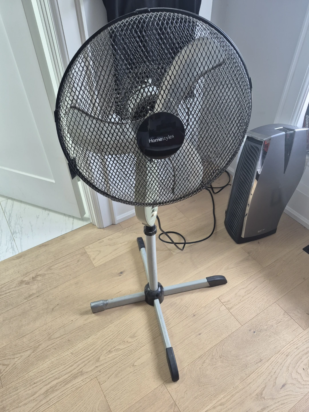 Homestyles Tower Metal Fan