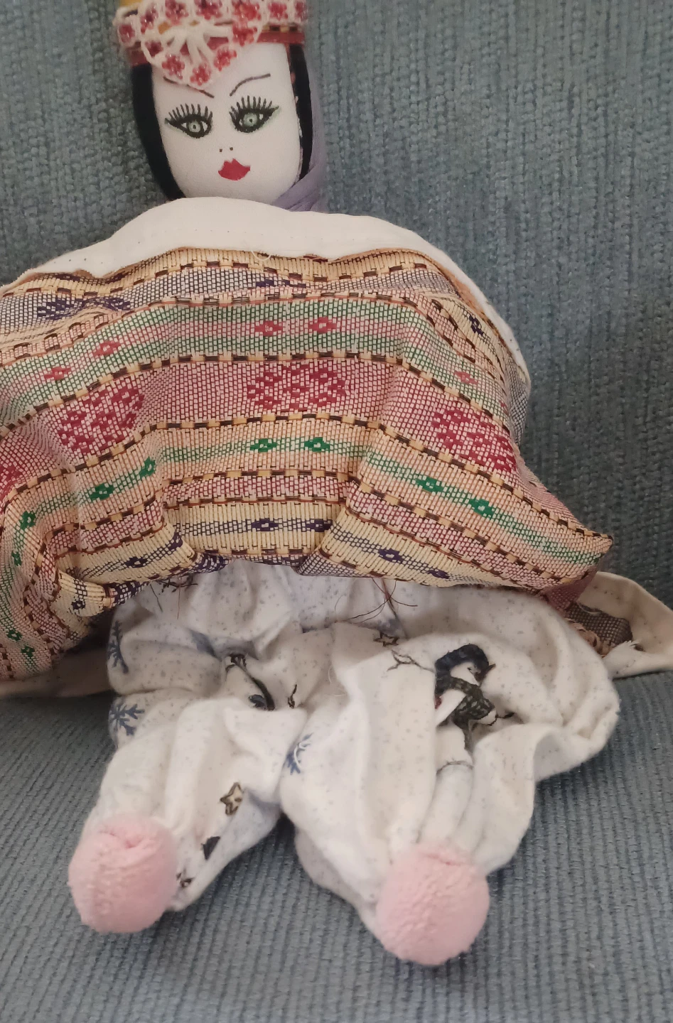 Traditional Folk Doll with Yarn - photo 2
