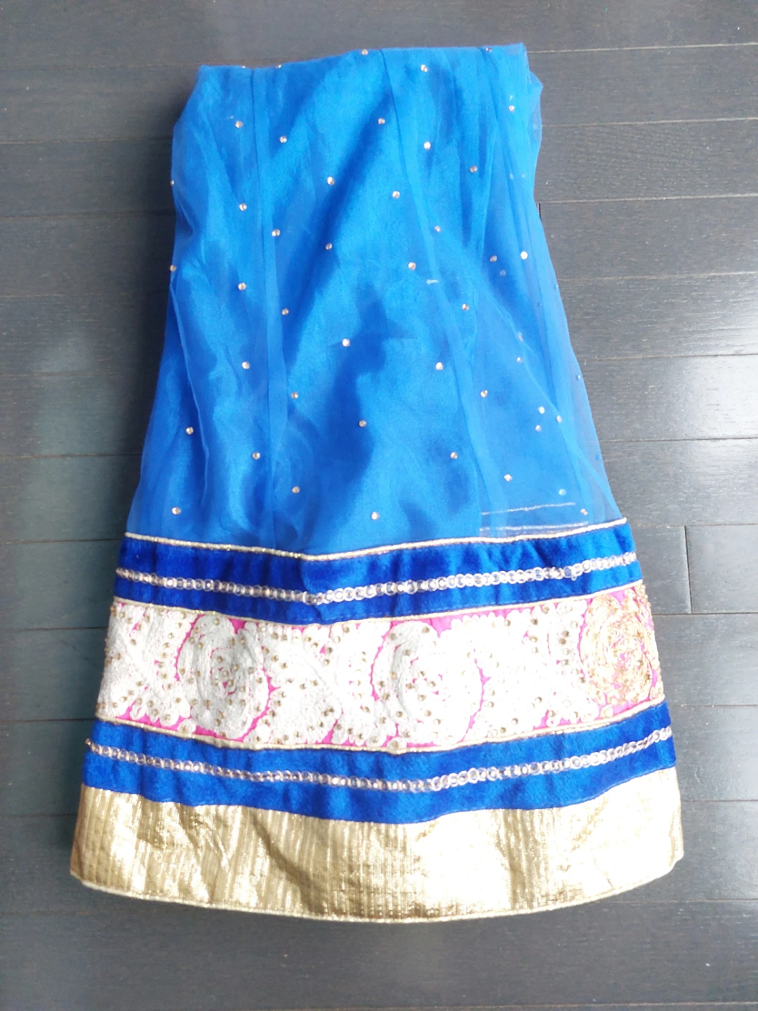 Blue and Pink Embellished Indian Outfit - photo 3