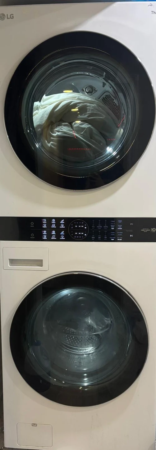 LG Washer and Dryer Set