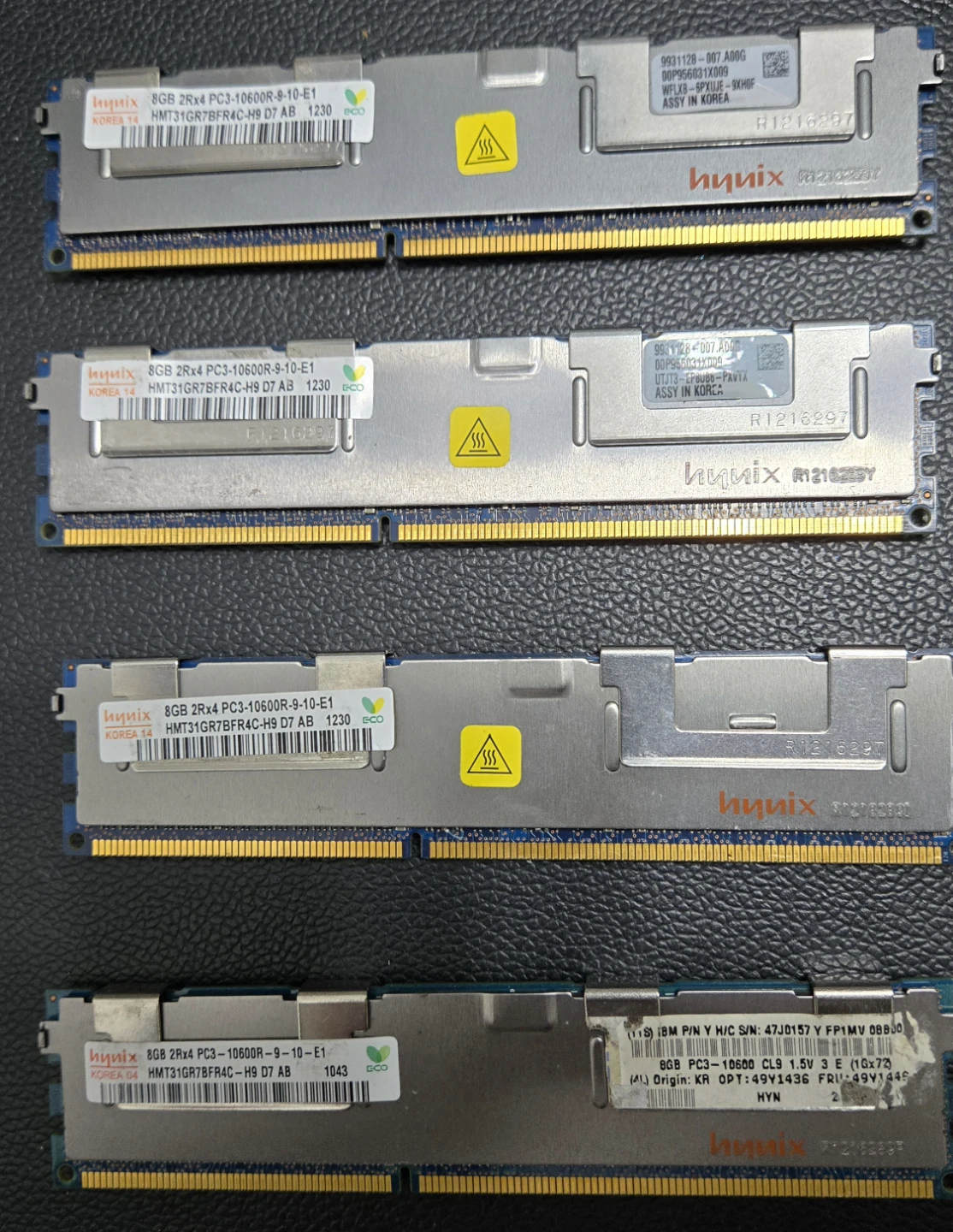 4 used Hynix 8GB DDR3 PC3-10600R 10600R RAM Modules