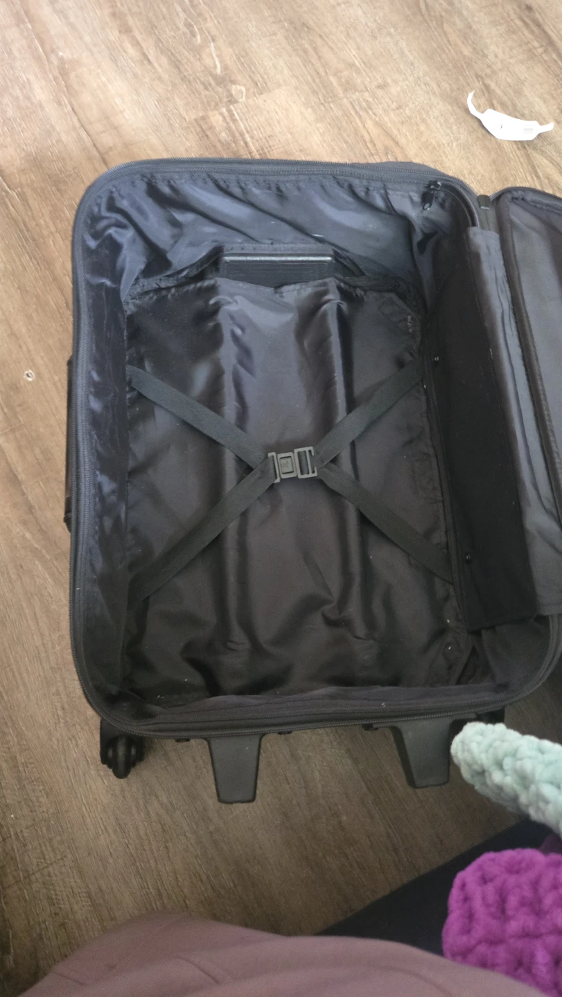 Mizsok Luggage Set - Travel Bag and Cosmetic Case - photo 3