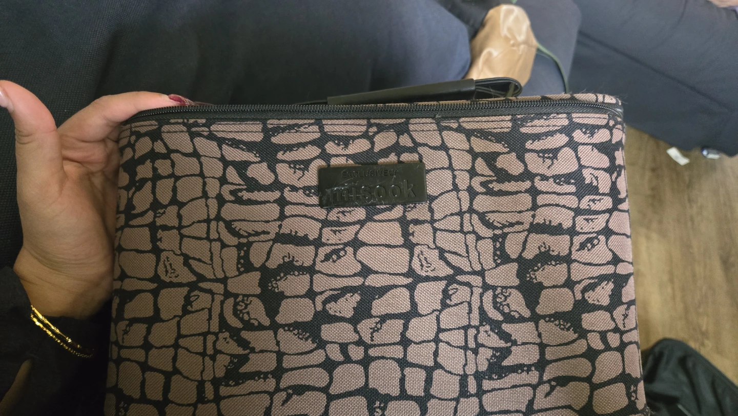 Mizsok Luggage Set - Travel Bag and Cosmetic Case - photo 5