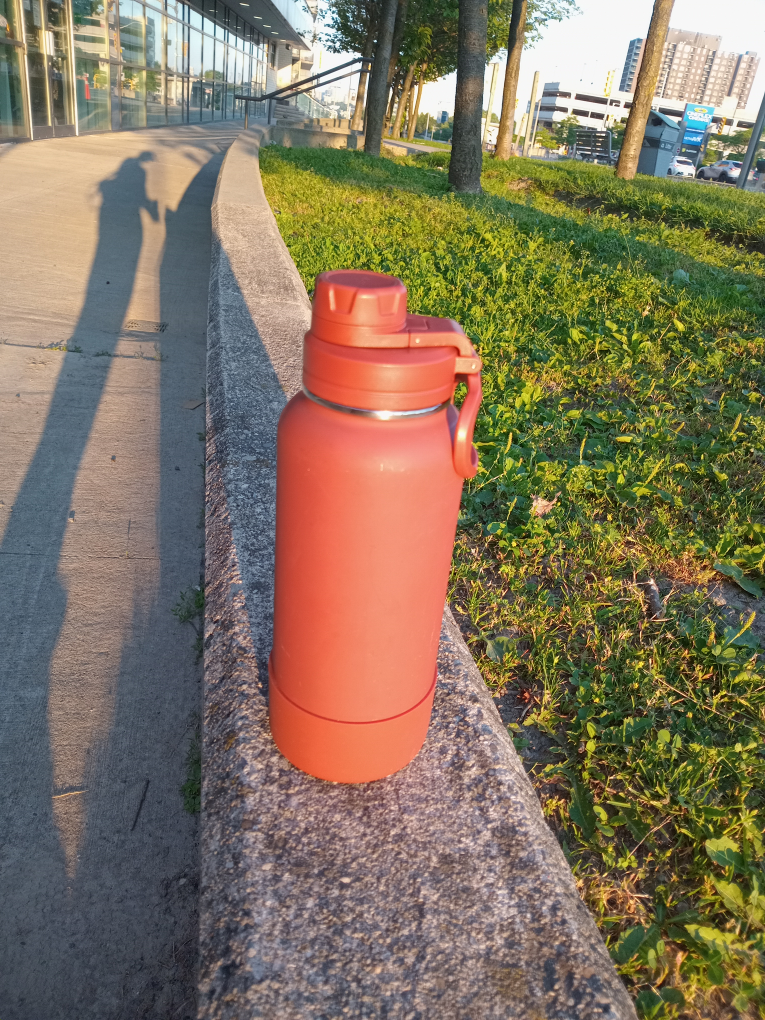 Hydrapeak Water Bottle