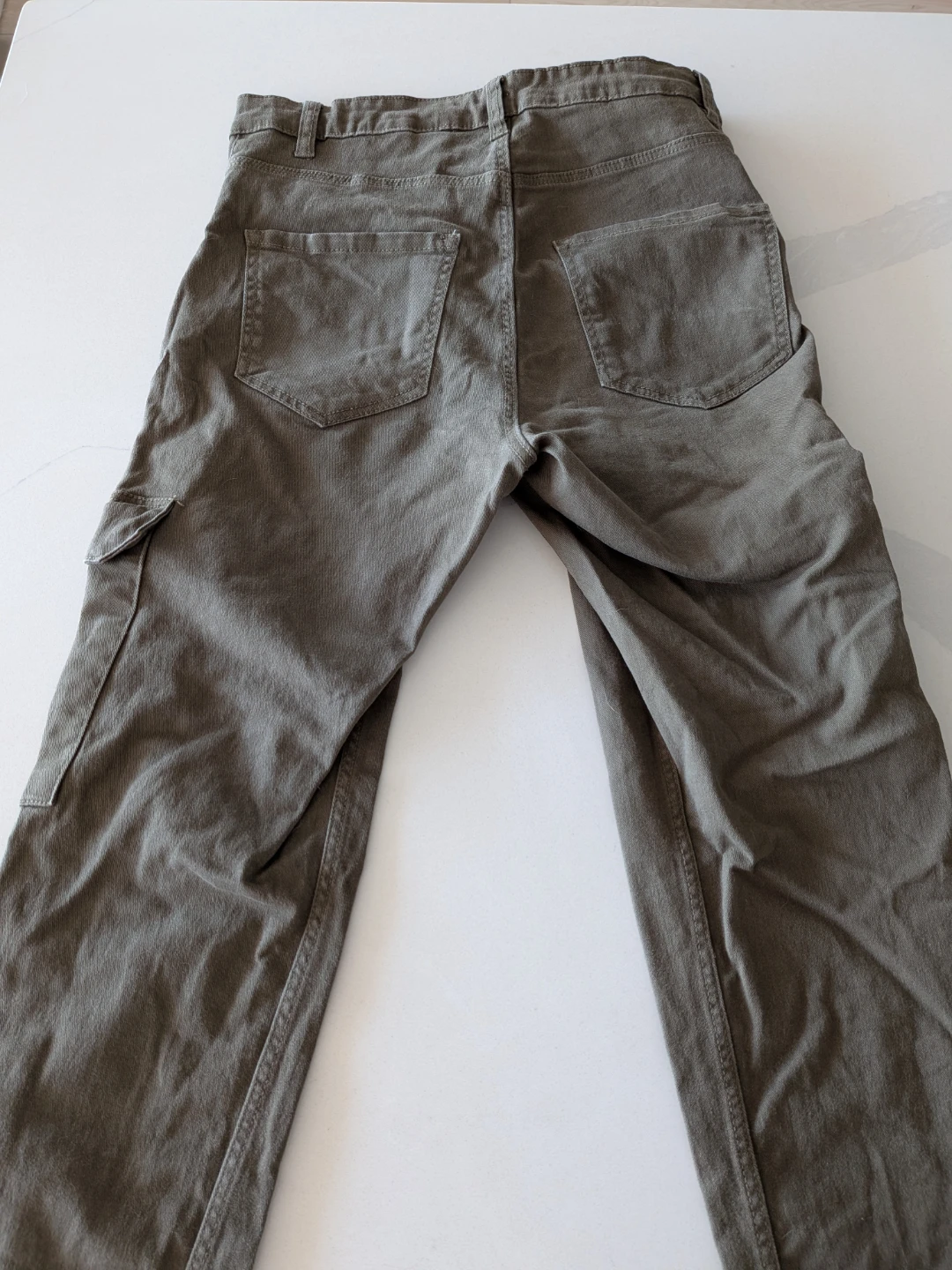 H&M Divided Cargo Pants - Olive Green - photo 2