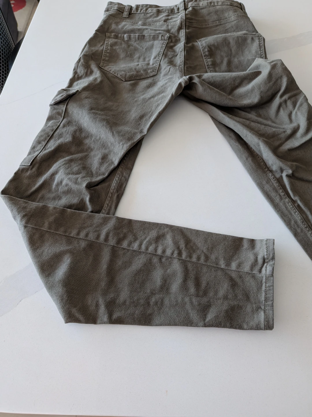 H&M Divided Cargo Pants - Olive Green - photo 3