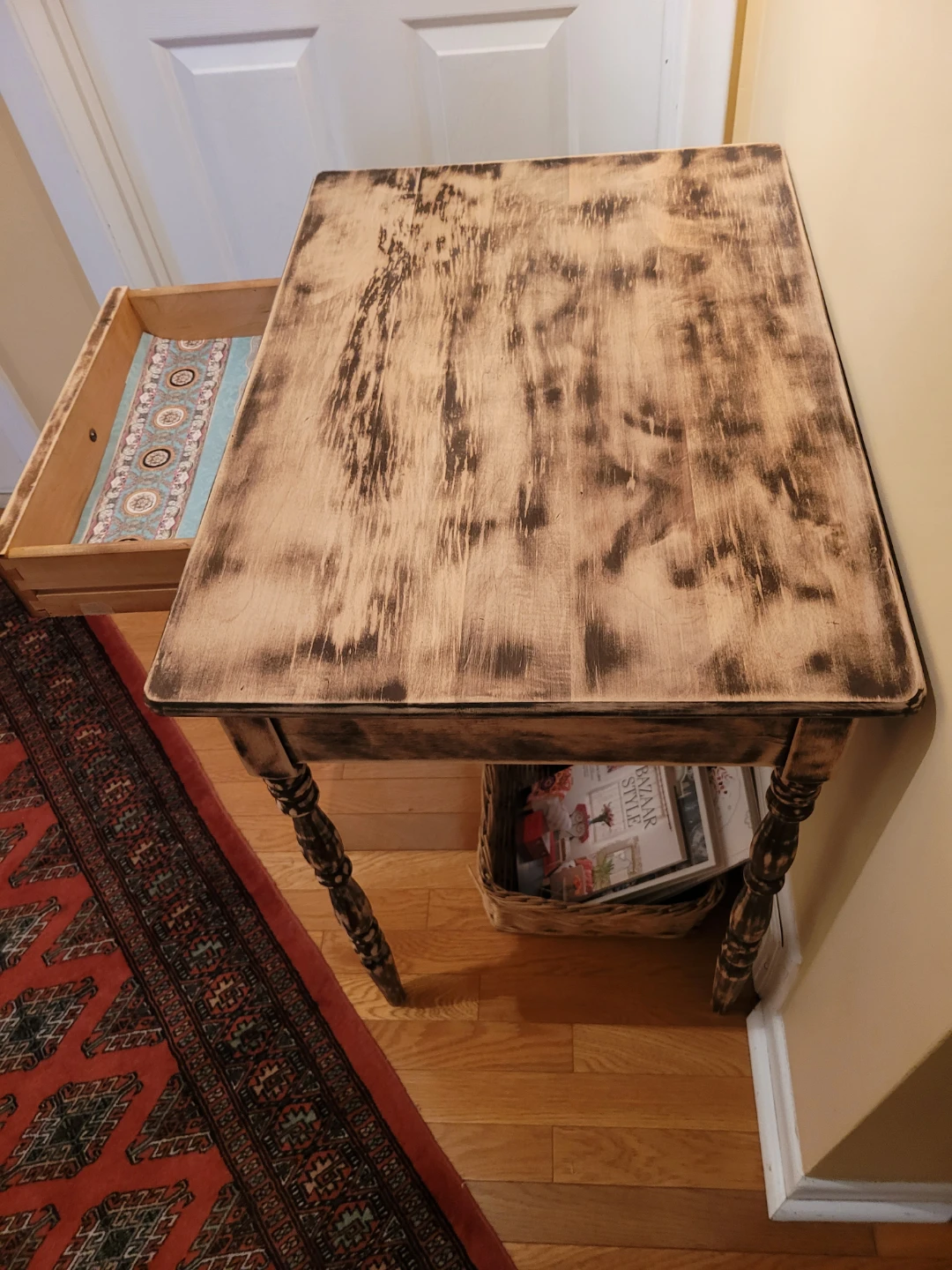 Farmhouse Chic Accent/Hall Table - photo 5