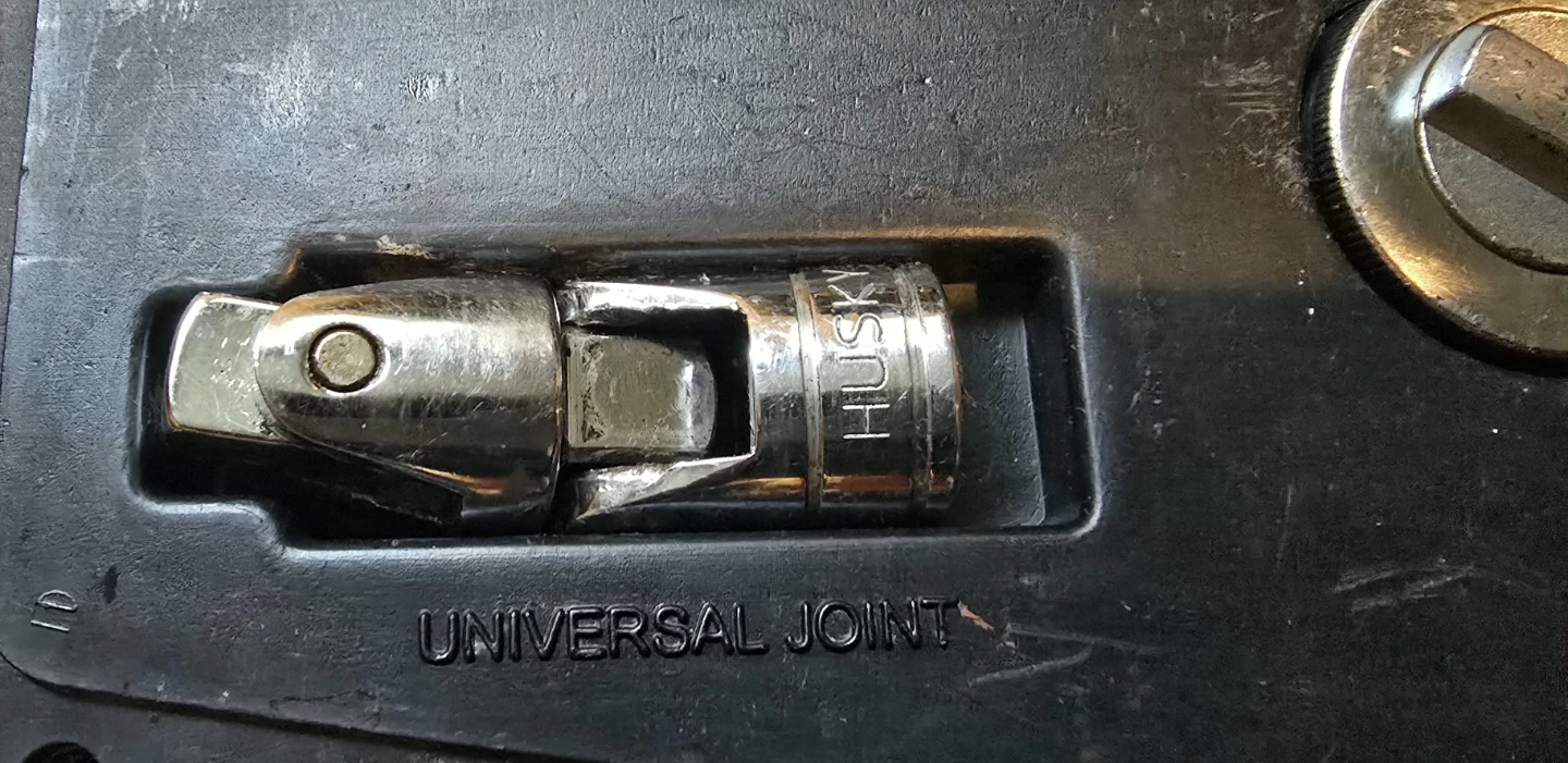 Husky Socket Set with Ratchet and Case - photo 5
