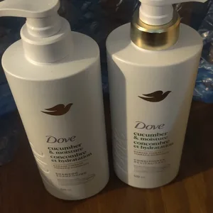 Dove Cucumber & Moisture Shampoo & Conditioner Set
